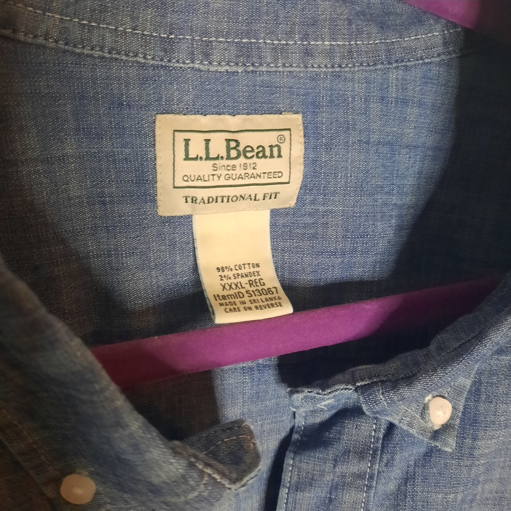 L.L. Bean Blue Jean Casual Button Down Lobg Sleeve Shirt - Picture 2 of 4